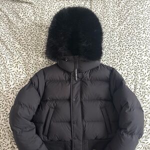 Aritzia Super Puff Chalet - cliMATTE